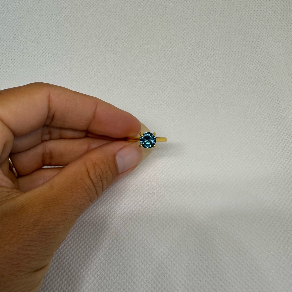 Blue Stone Ring - Picture 4 of 4
